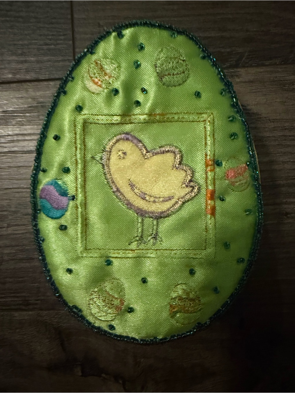 Green Chick Embroidered Bird Egg Box